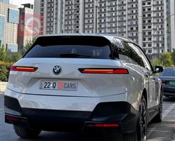 بي ام دبليو iX